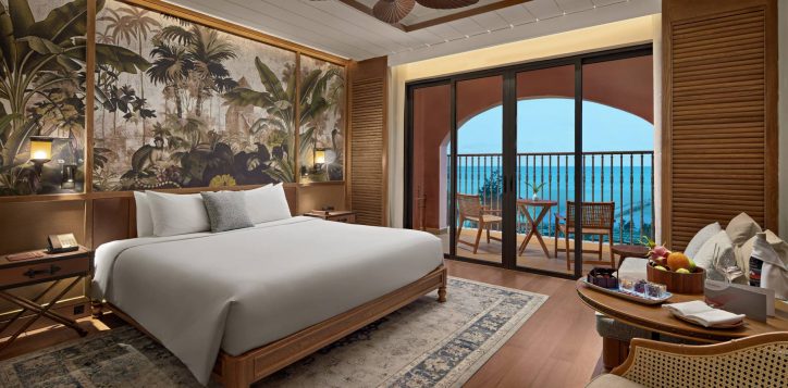 deluxe-room-8021_03-2