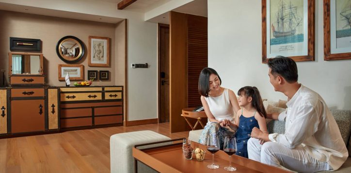 executive-room-with-model-10793-2